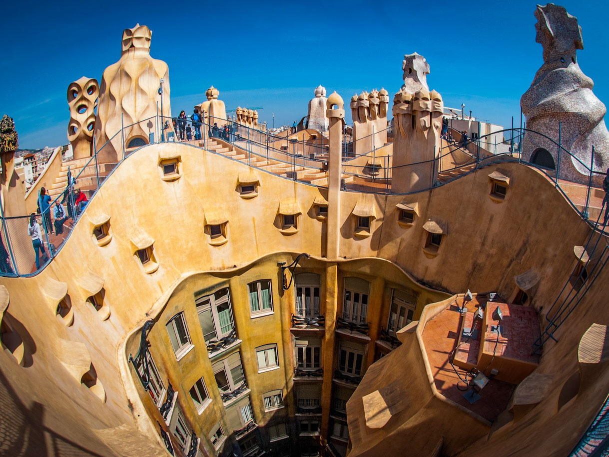 Gaudi tour Casa Mila